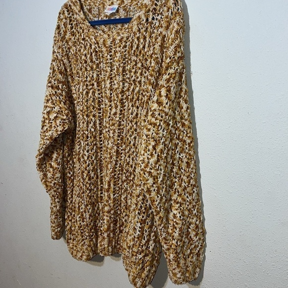 LulaRoe Womens Open Knit Sweater Size 3XL - Picture 4 of 13